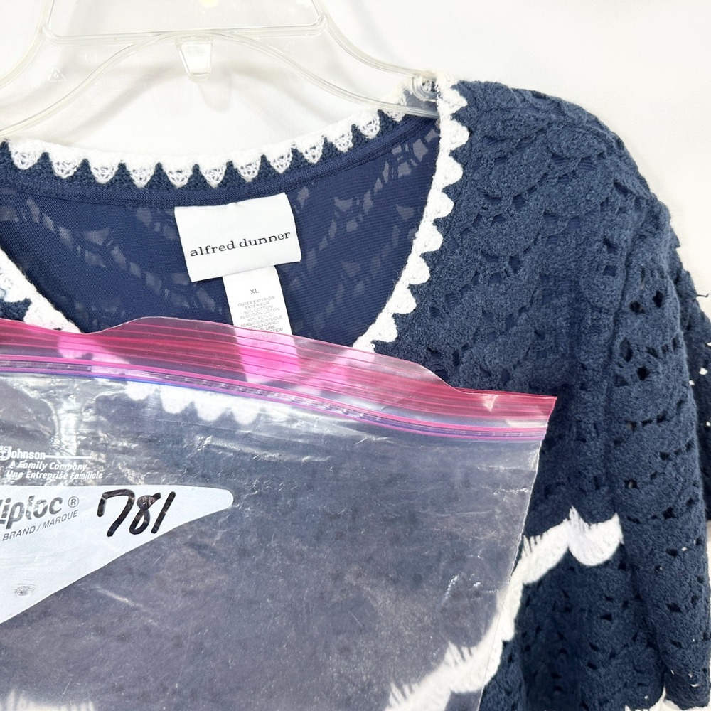 Alfred Dunner XL Crochet Top Navy White Chevron Scalloped Nautical Tunic 781 - Picture 11 of 11